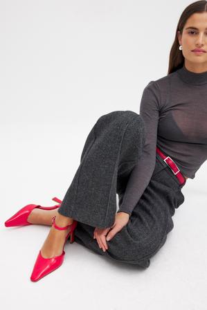 NA-KD Slim Toe Ankle Strap Pumps - Chaussures à talons hauts - Rouge - EU 39