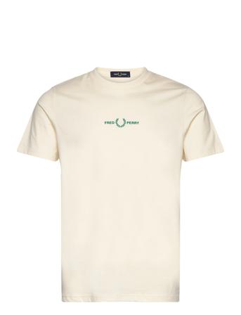 Embroidered T-Shirt T-shirts Short-sleeved Creme Fred Perry*Betinget Tilbud