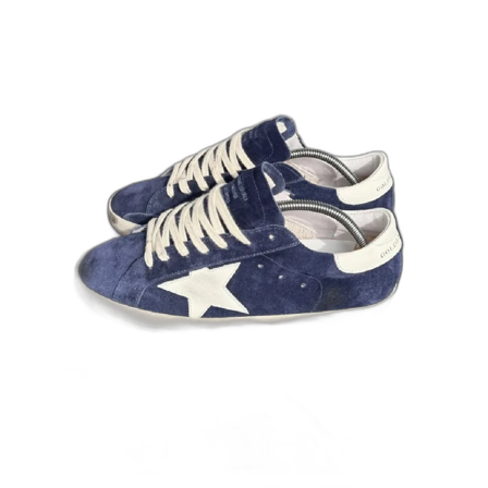 Blå mocka sneakers från Golden Goose