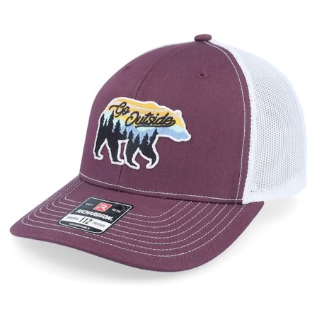 Wild Spirit - Punainen trucker Lippis - Go Outside Bear Maroon/White Trucker @ Hatstore