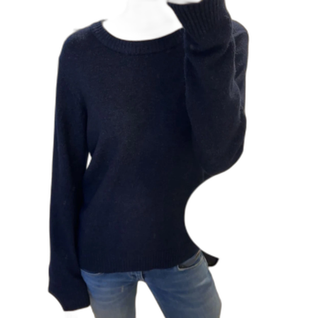 Mörkblå stickad tröja med rund hals