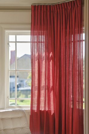 Jotex - Gardin Med Multifunksjonsbånd 1 Lengde - Ekstra Bred Rød - LUNI - Kjøp Multifunksjonsgardiner hos Jotex