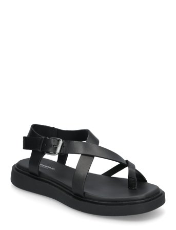 VAGABOND | Connie | 39