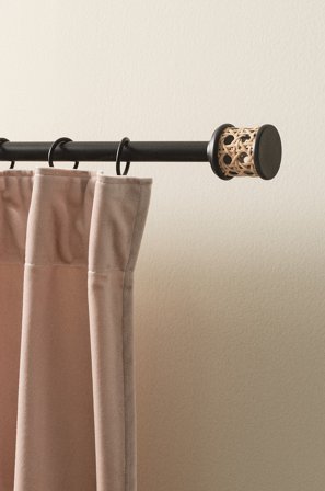 Jotex - Gardinstang 134-180 Cm Matt black - HARLOW - Kjøp Gardinstenger hos Jotex