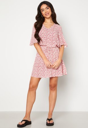 BUBBLEROOM Sibelle set Red / Patterned Klær