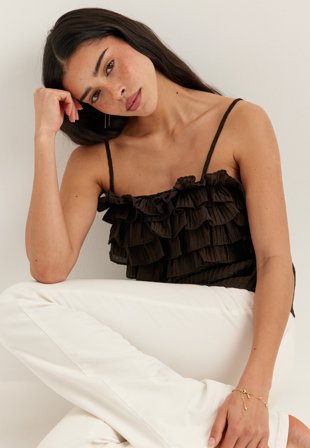 Object Collectors Item - Objlyne S/L RE Top - Seal Brown