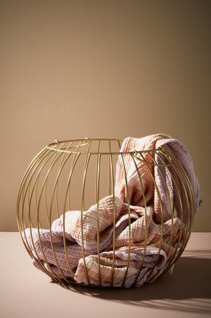 Jotex - Oppbevaringskurv Messing CARLA - Kjøp Entrémøbler hos Jotex