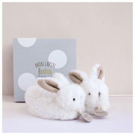 DOUDOU ET COMPAGNIE Lapin - Box tofflor med skaller Taupe 0-6 månader