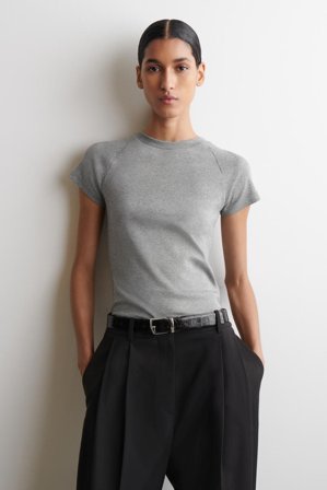 COS Femme T-Shirt Slim En Coton in Gris