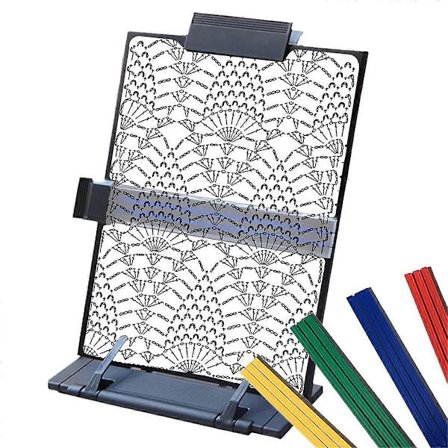 Strikkemønsterholder med 6 stk. fargerike magneter som kan byttes ut