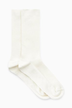 COS 2Er-Pack Gerippte Socken in Beige - Frauen