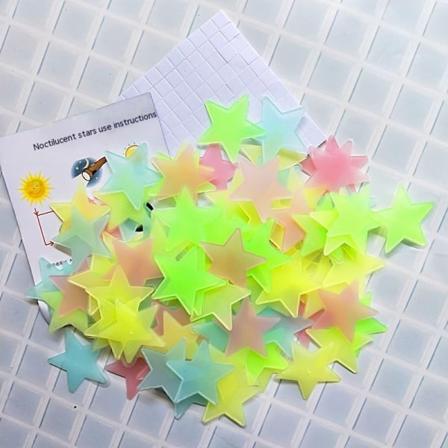 Glødende stjerneklistremerker for tak, selvklebende 100 stk 3D glødende stjerner, lysende stjerneklistremerker skaper en realistisk stjernehimmel