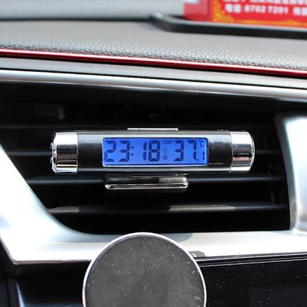 Auton kellotermometri, tynnyrimallinen LCD-n ytt , ilmanpoistoaukon kiinnitys, LED-auton digitaalinen kellotermometri