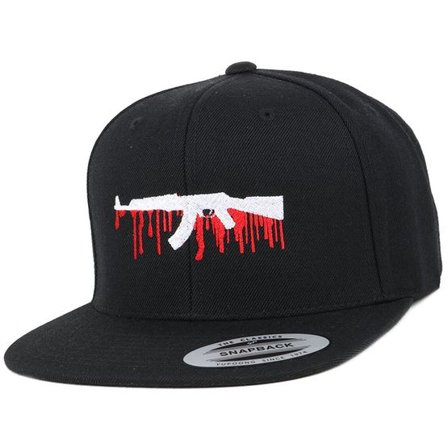 GUNS n SKULLS - Svart snapback Keps - Bloody AK47 Black Snapback @ Hatstore