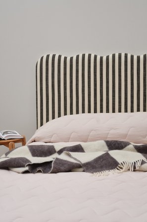 Jotex - Sengegavl 160 Cm Svart/hvit stripet - IDRA - Kjøp Sengegavler hos Jotex