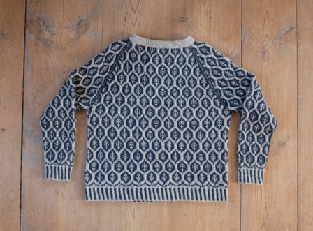 Järbo GARN Mønster Løvfall Genser