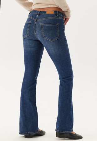 VERO MODA - Vmflash Mr Flared Jeans Li3110 - Dark Blue Denim - Kläder - - Bubbleroom