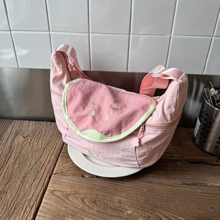 Sød Mini Crossbody Taske med Frugttema - Livligt Pink & Blåt Frugtdesign, Justerbar Rem