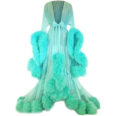 Kvinners lange kjole med fjærprydede ermer, perfekt for utdrikningslag