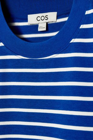 COS Women's Camiseta De Corte Limpio Regular Fit in Azul
