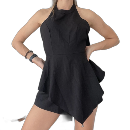 Snygg kort jumpsuit byxdress