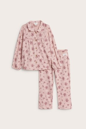 Newbie | Blommönstrad pyjamas | Rosa