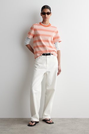 COS Klasyczny T-Shirt in Pomarańczowy