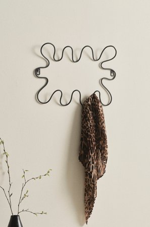 Jotex - Knaggrekke 40 Cm Svart marmor izmir/røykfarget mattsvart - CURVY - Kjøp Knagger & kleshengere hos Jotex