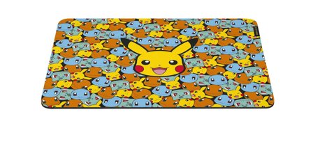 Razer Gigantus V2 medium Pokemon Kanto Starters Ed.