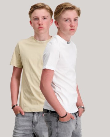 Calvin Klein 2 PACK EMBRO LOGO SS TEE Hvit T-skjorter Gutt - Kids Brand Store