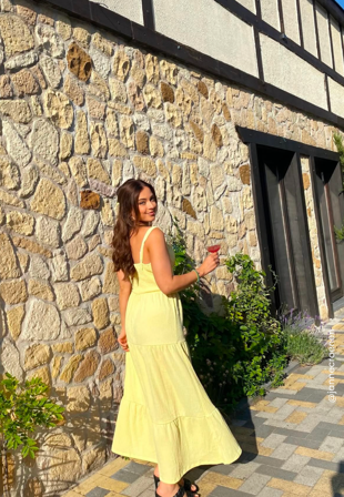 Bubbleroom - Tie Smock Dress - Light yellow - Kläder