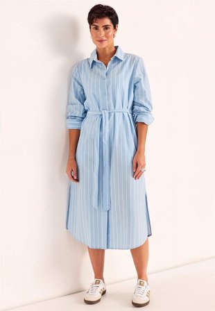 Cellbes of Sweden - Randig klänning med fickor - blå / vit - för damer - 54/56