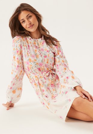 VILA Vielma O-neck L/S SHORT DRESS Tøj