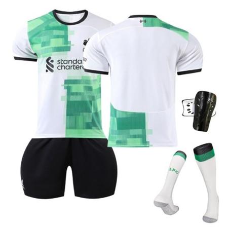23/24 Liverpool bortefotballdraktsett med sokker og beskyttelsesutstyr No Number #24