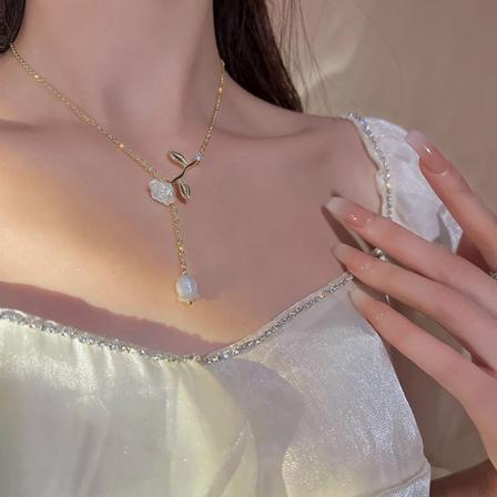 Nytt Ljus Sterling Silver Rosor Halsband För Kvinnors Nyckelben