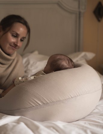 That's Mine Nursing Pillow Feather Grey - Cream - 54X30X47CM