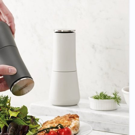 Set med 1 salt- och pepparkvarnar - Anti-spill - Rostfritt stål -