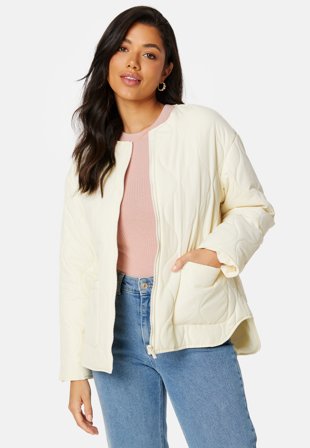BUBBLEROOM Hilma Quilted Jacket Winter white Klær
