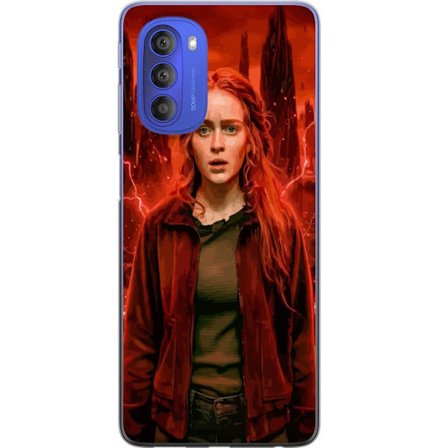 Kompatibelt Mobilskal till Motorola Motorola Moto G51 5G Porträtt av en ung kvinna med rött hår i en apokalyptisk landskap, röda blixtar och mörk