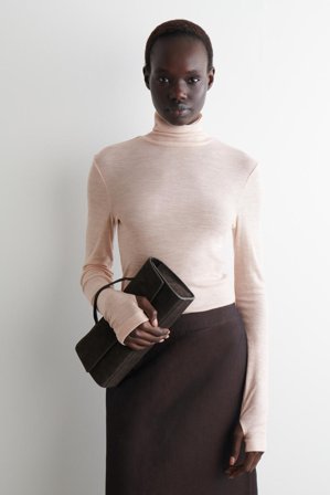 COS Femme Haut À Col Roulé En Laine Mérinos in Beige