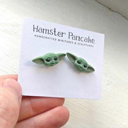 1 par Star Wars Grogu hoved øreringe, søde tegneserie øreringe gaver til kvinder piger