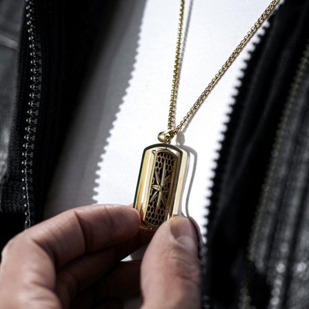 Collier à pendentif doré Icarus Damiano Kayden pour hommes - Plaques militaires