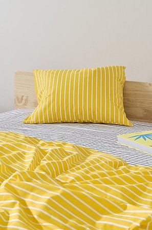 Jotex - Pudebetræk Økologisk Gul/hvid - SIMA - Køb Pudebetræk hos Jotex