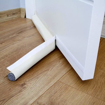 Oven vetovastus 90 cm (valkoinen) Pakkasen esto yksipuolinen oven pohja itseliimautuvalla tiivisteellä, suoja vedolta ja melulta, säänpoistoovi S