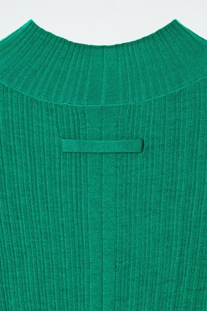 COS Femme Le Haut En Laine Mérinos Côtelée in Vert