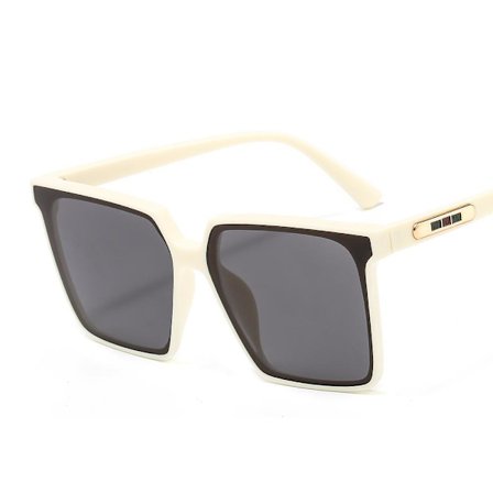 Solglasögon med rektangulära bågar i flera färger UV400