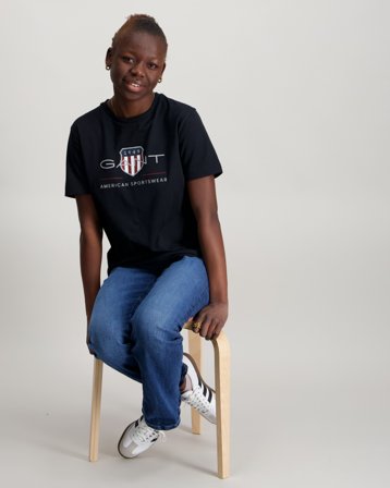 GANT ARCHIVE SHIELD SS T-SHIRT Svart T-skjorter Jente - Kids Brand Store