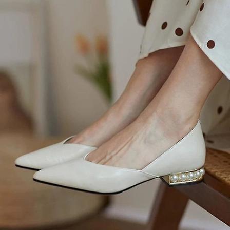 Beige Perle Hæl Slip-on Spisse Tå Kjøresko for Kvinner