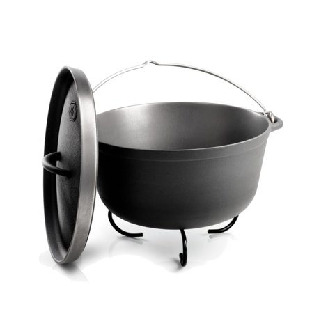 GSI Outdoors Litecast Dutch Oven 5 Qt cooking equipment Black OneSize