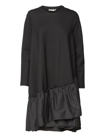 Nell Black Masai